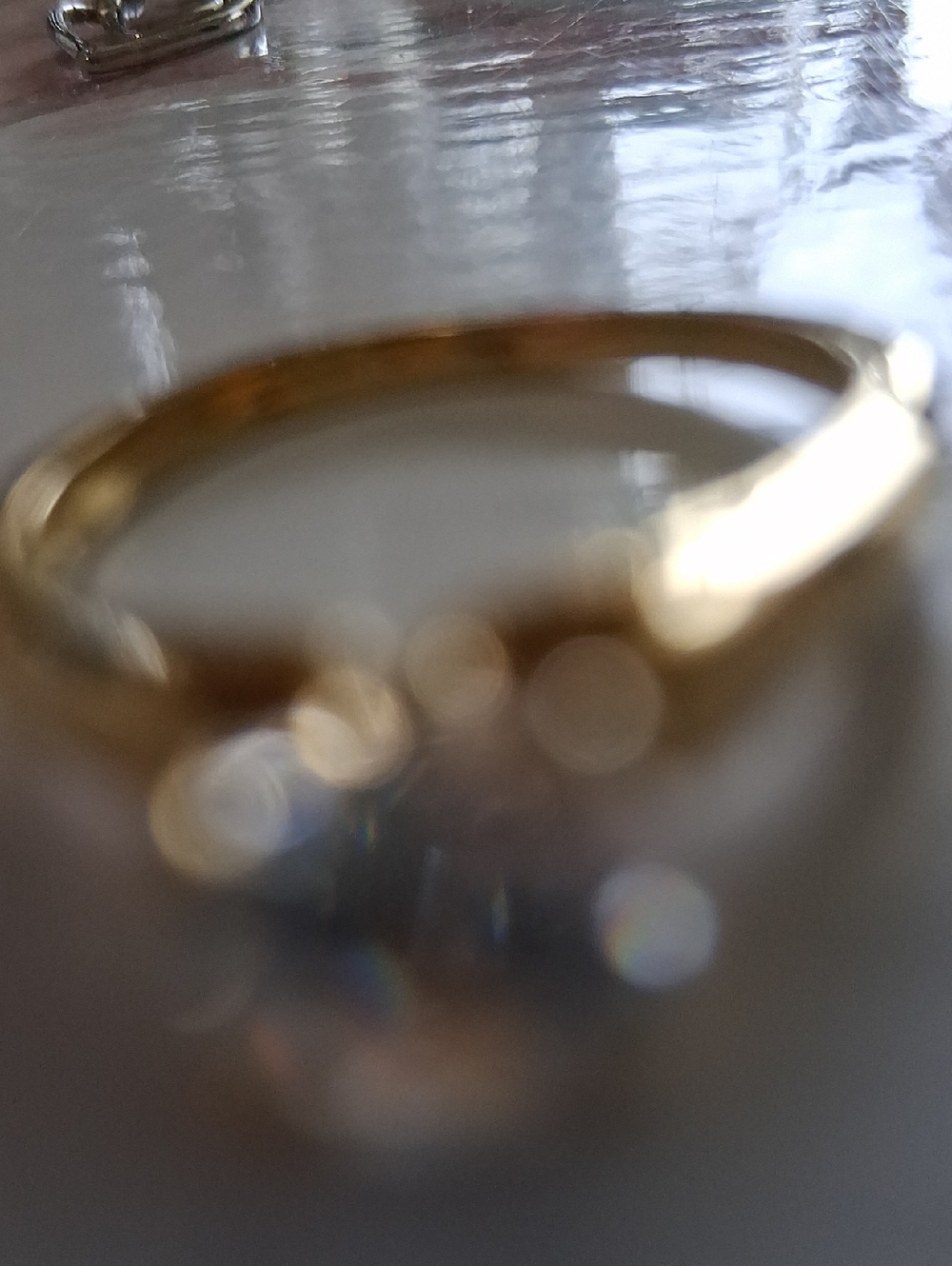Source Unknown Gold-Tone Ring with Clear Round-Cut Stone - Picture 12 of 12